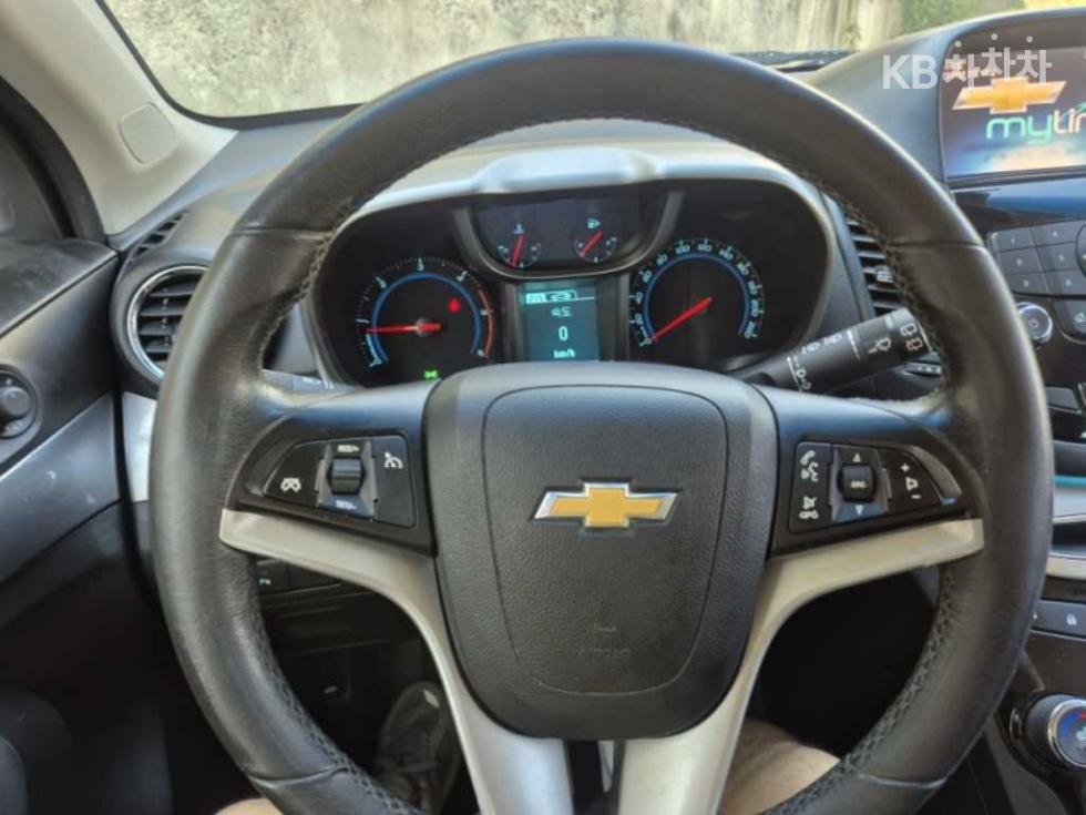 Chevrolet Orlando — miniaturë 13