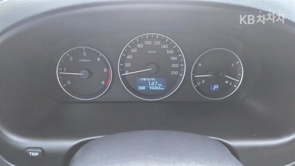 Hyundai Starex — miniaturë 5