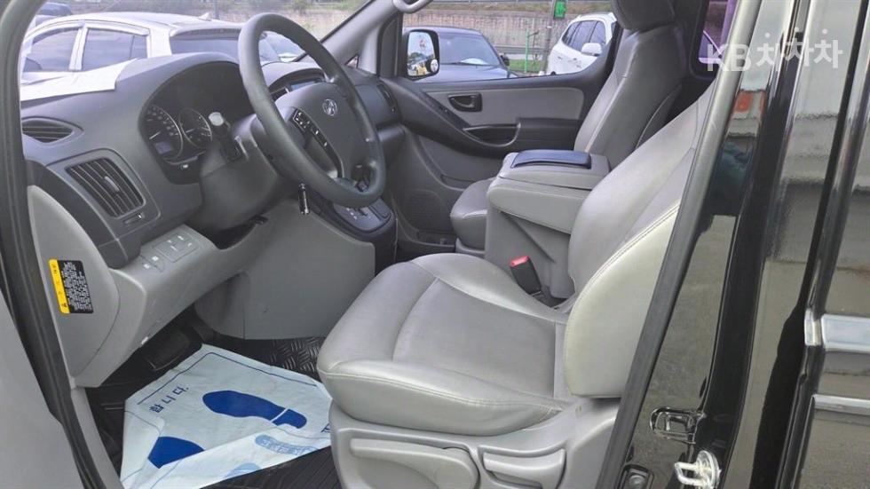 Hyundai Starex — miniaturë 6