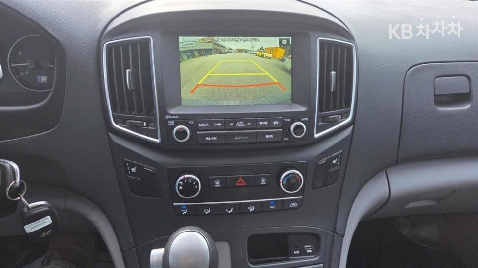 Hyundai Starex — miniaturë 8