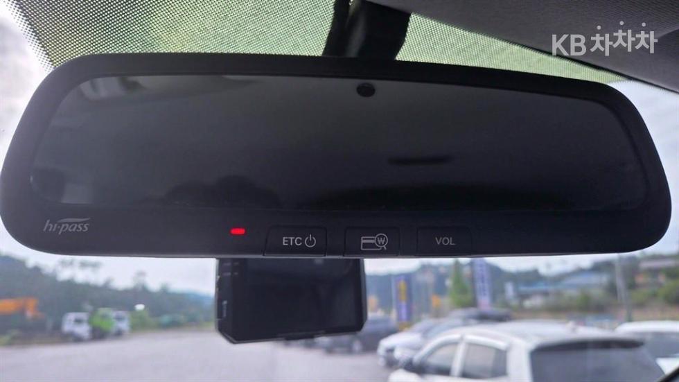 Hyundai Starex — miniaturë 9
