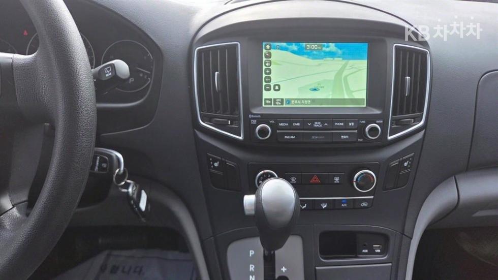 Hyundai Starex — miniaturë 14