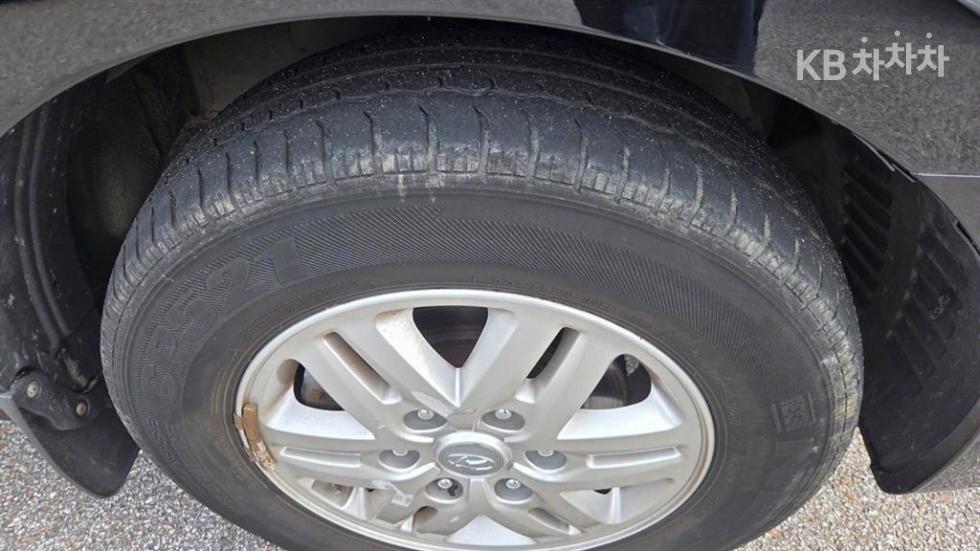 Hyundai Starex — miniaturë 18