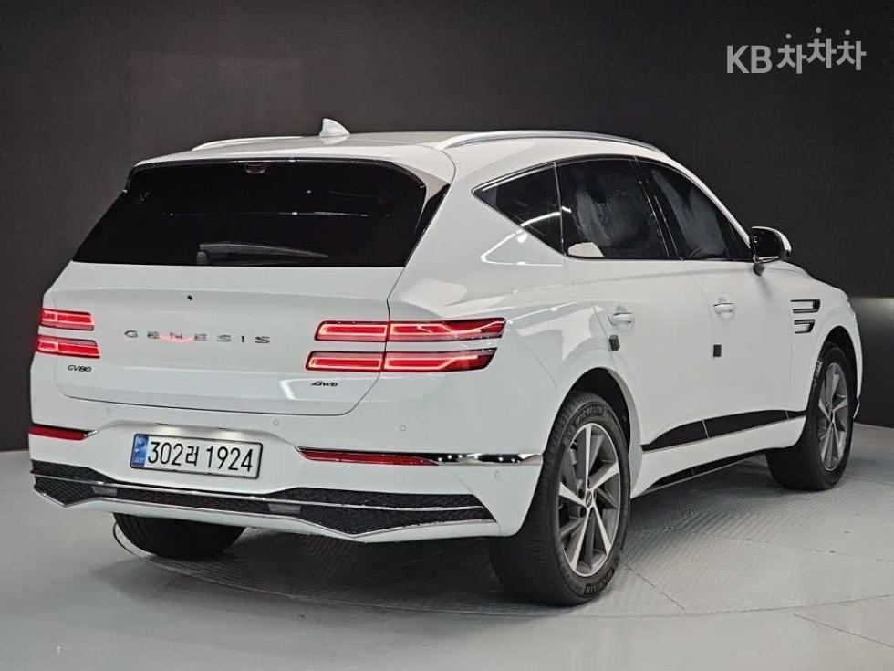 2024 Genesis GV80 photo