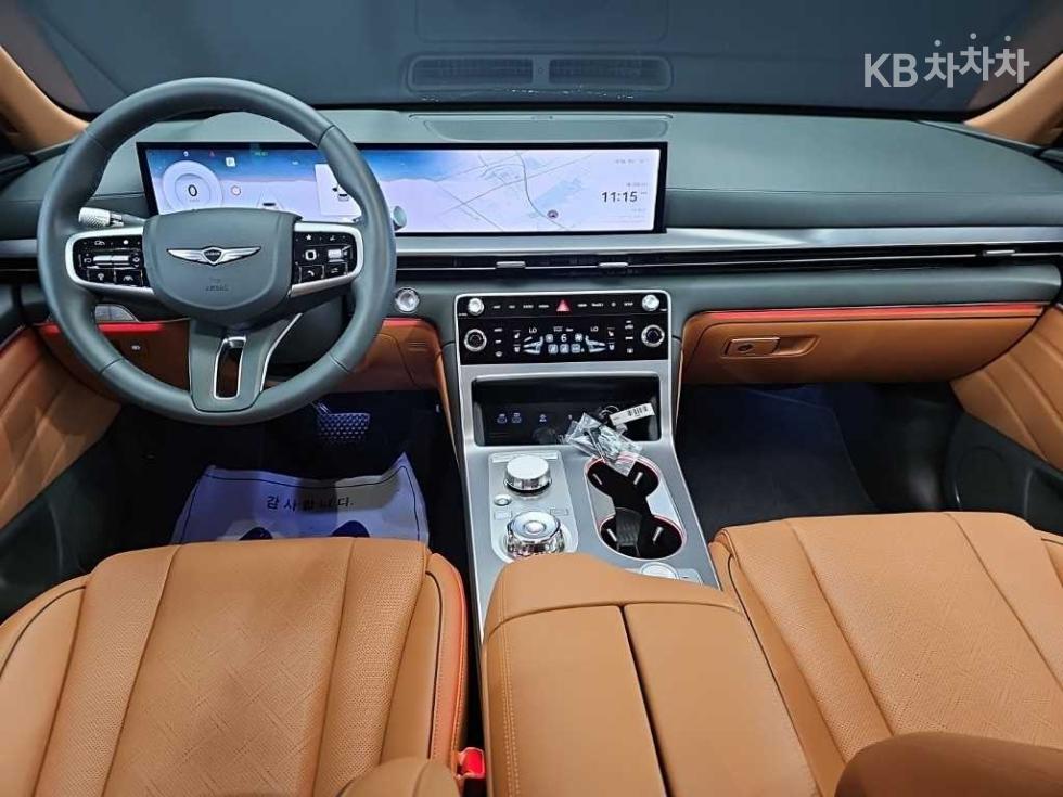2024 Genesis GV80 photo