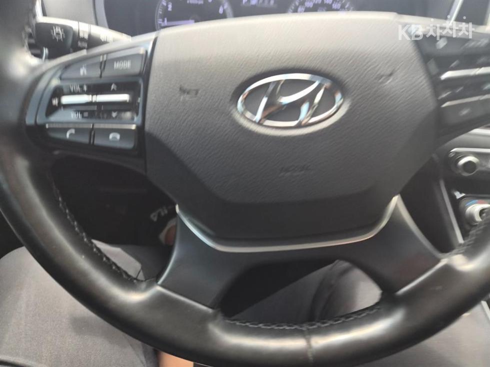 Hyundai Grandeur — miniaturë 7