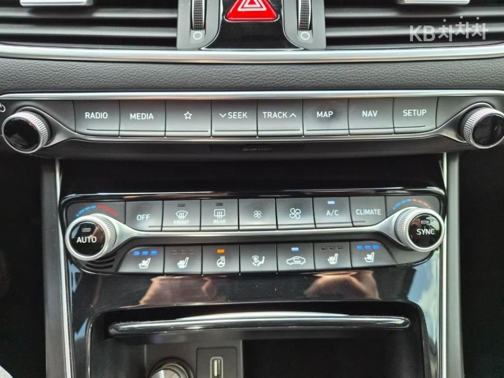 Hyundai Grandeur — miniaturë 13