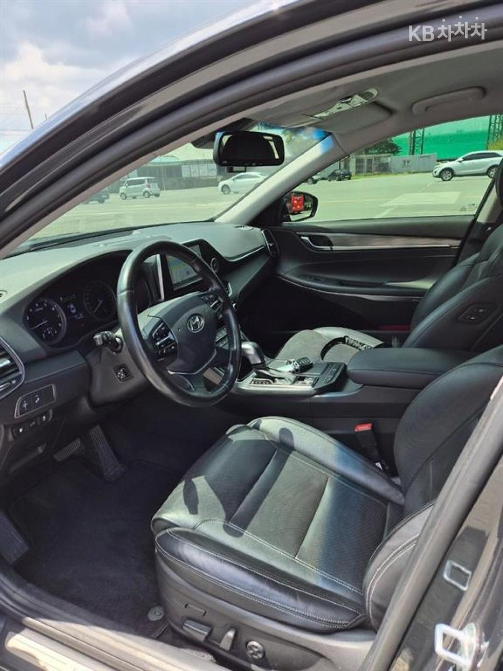 Hyundai Grandeur — miniaturë 18