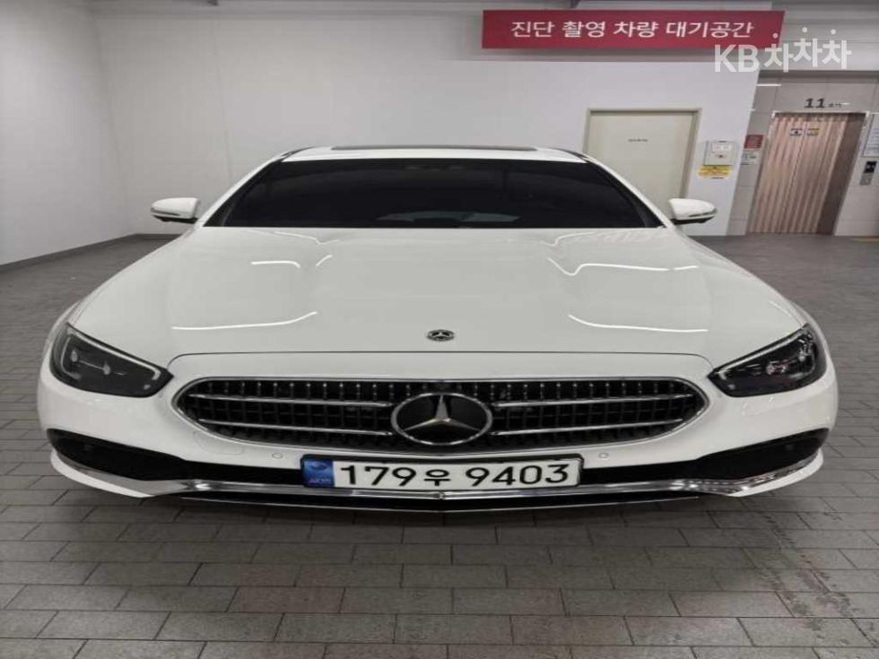مرسيدس E-Class