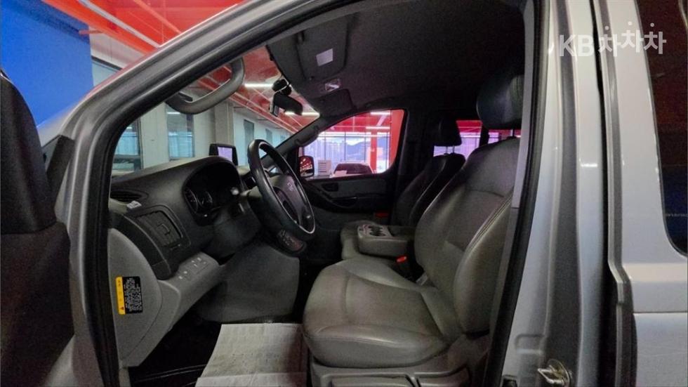 Hyundai Starex — miniaturë 5