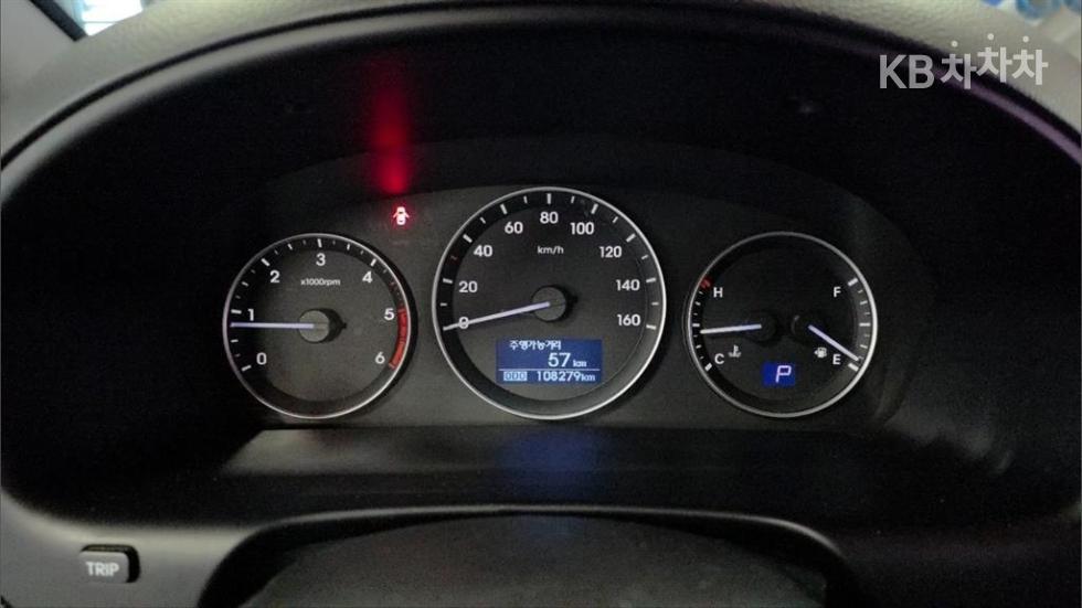 Hyundai Starex — miniaturë 11