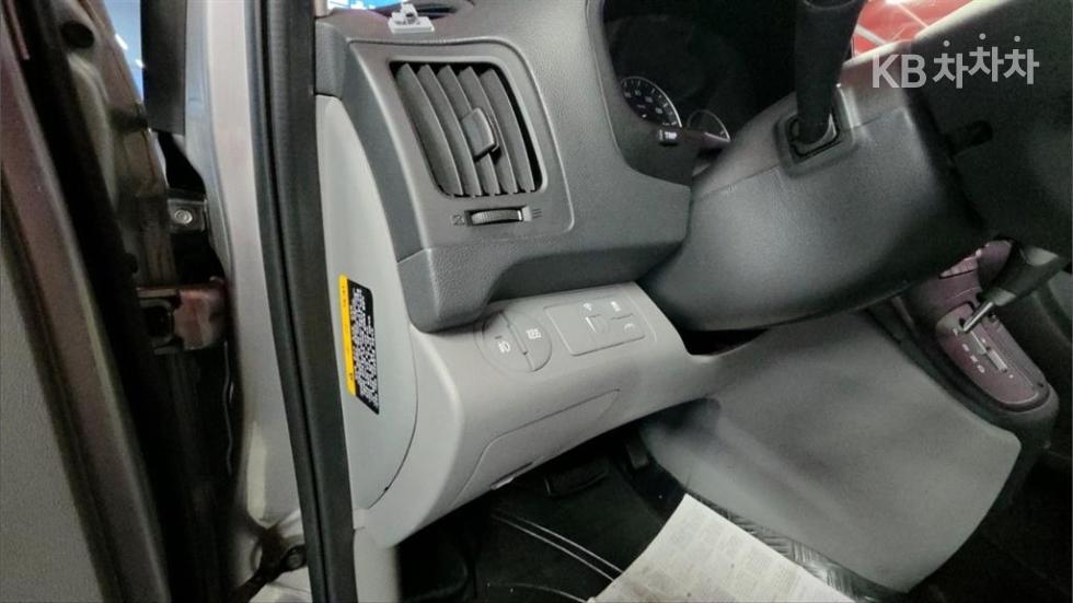 Hyundai Starex — miniaturë 14