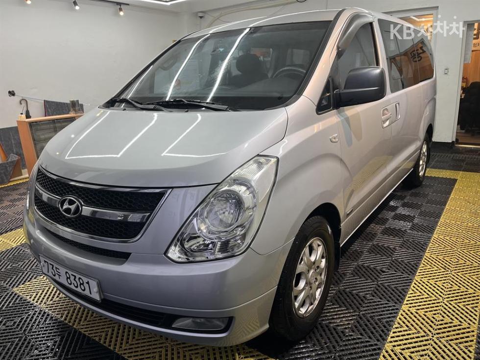 Hyundai Starex — miniaturë 2