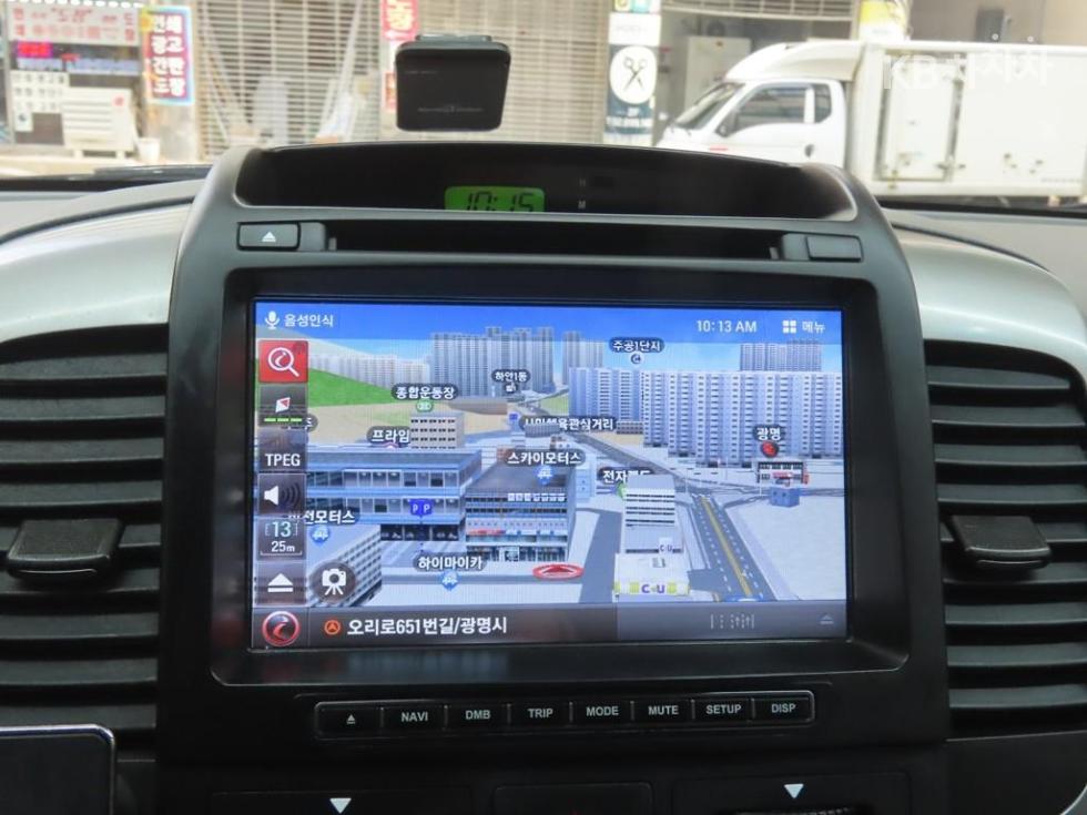 Kia Carnival — miniaturë 13