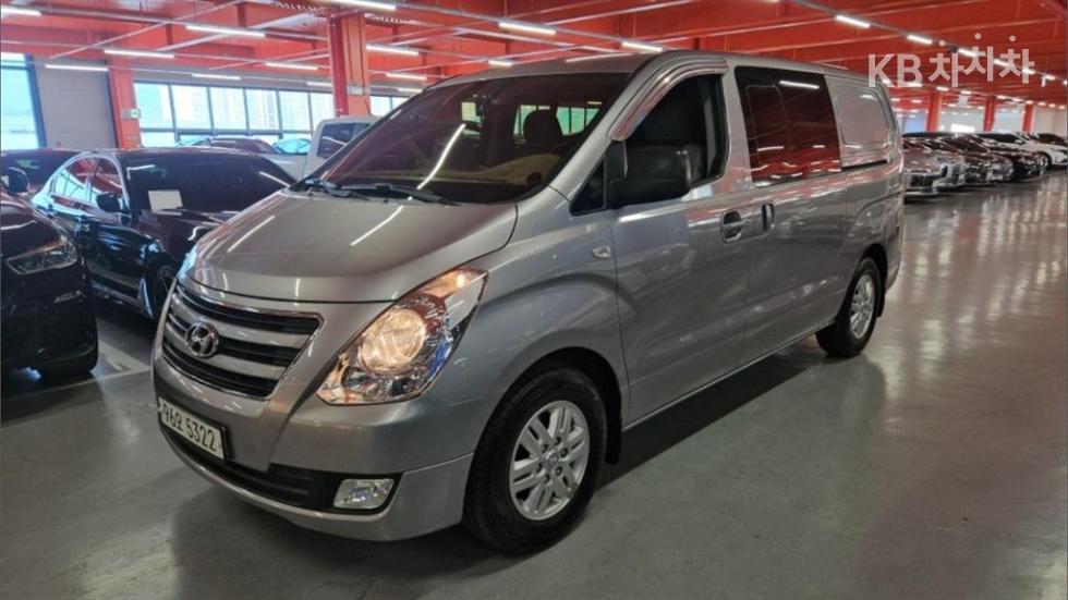 Hyundai Grand Starex
