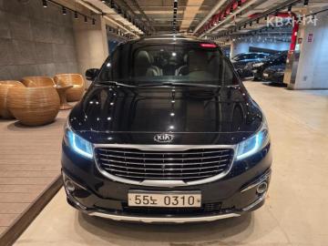 Kia Carnival 9인승 2.2 디젤 노블레스 — foto 1
