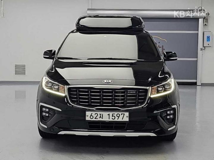 Kia Carnival — miniaturë 2