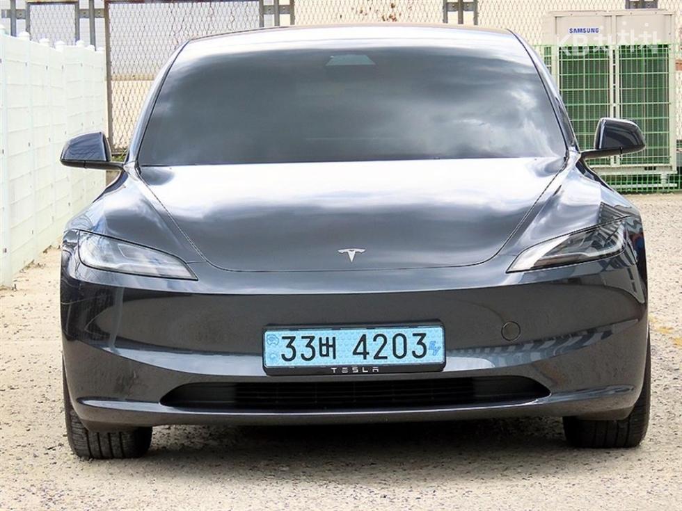 تيسلا Model 3