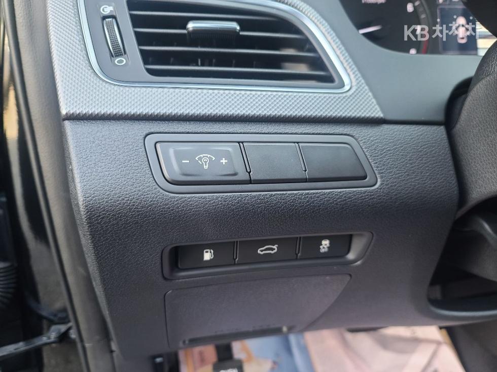 Hyundai Sonata — miniaturë 17