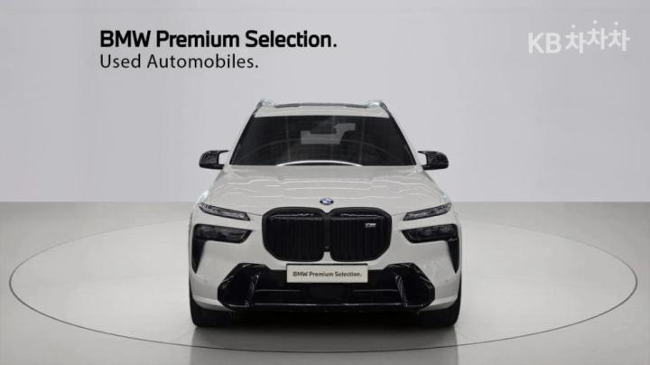BMW X7 — miniaturë 3
