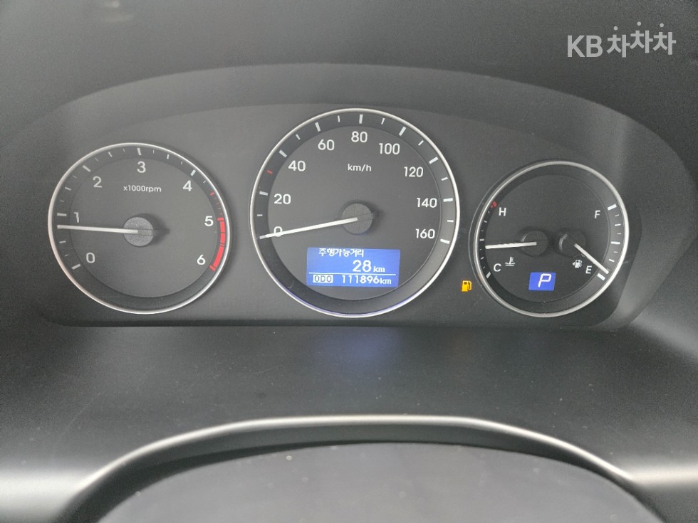 Hyundai Starex — miniaturë 7