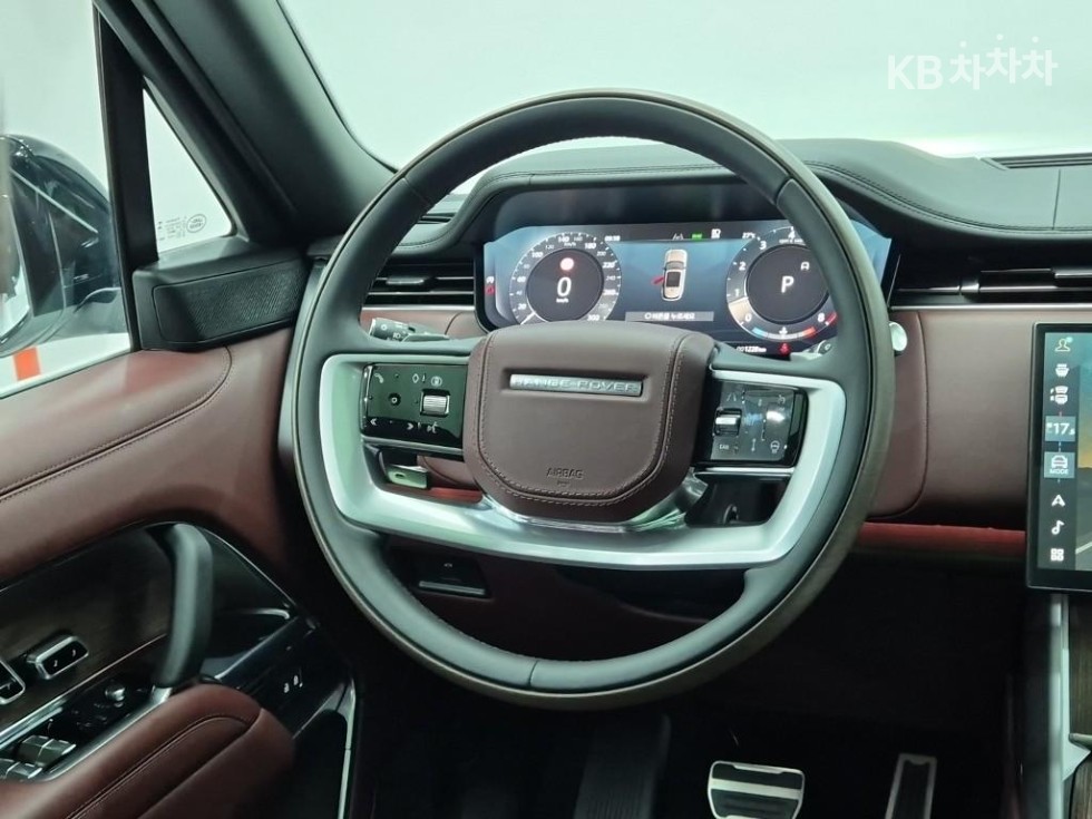 Land Rover Range Rover — miniaturë 9