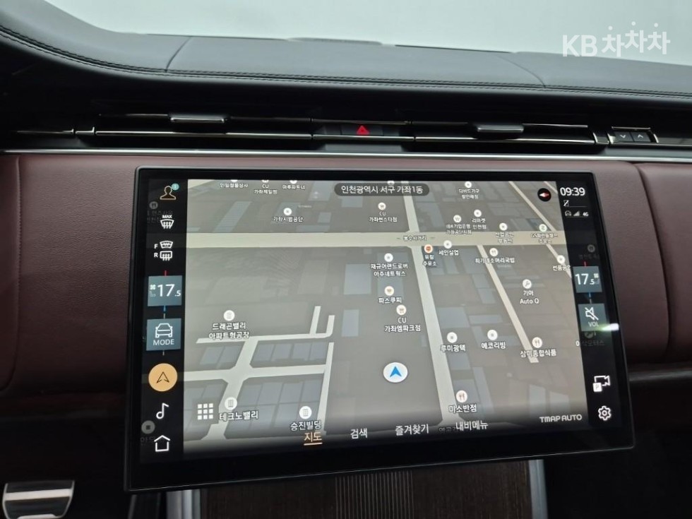 Land Rover Range Rover — miniaturë 14