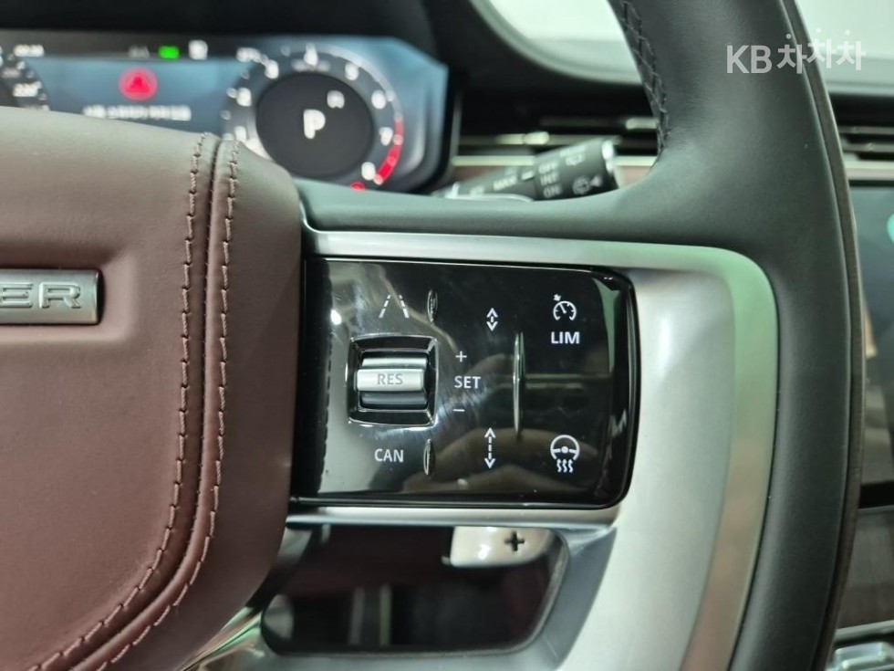 Land Rover Range Rover — miniaturë 16