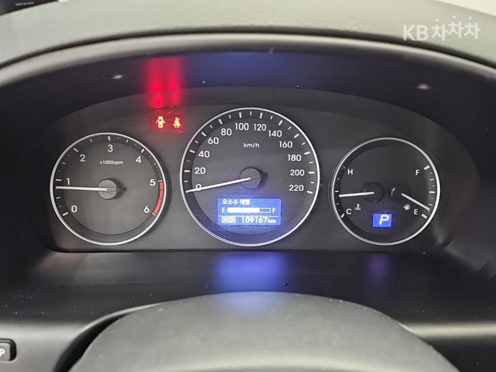 Hyundai Starex — miniaturë 6
