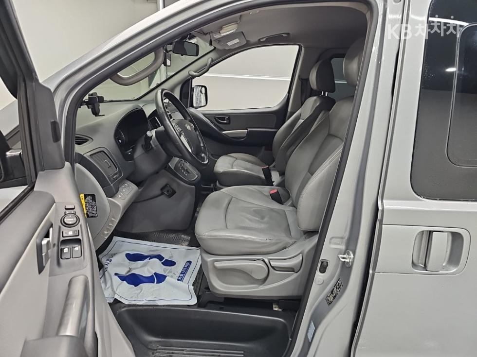 Hyundai Starex — miniaturë 11