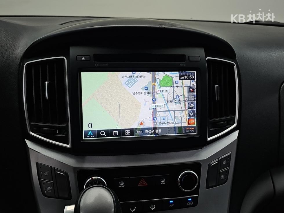 Hyundai Starex — miniaturë 13