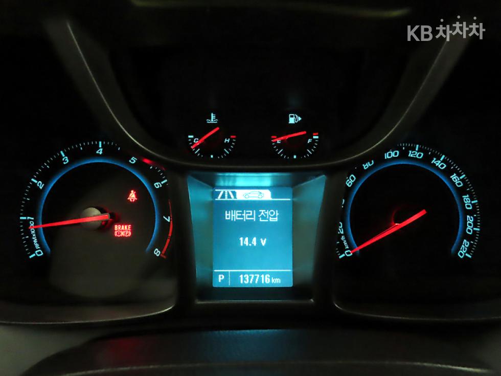 Chevrolet Orlando — miniaturë 8
