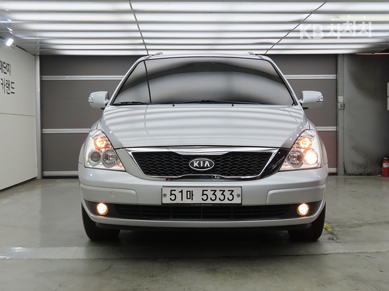 Kia Carnival — miniaturë 2
