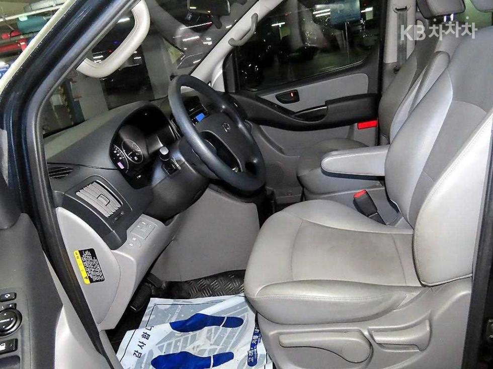 Hyundai Starex — miniaturë 6