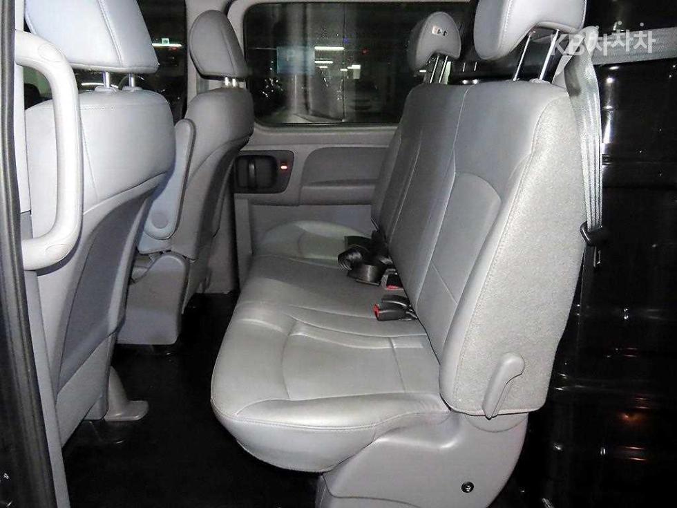 Hyundai Starex — miniaturë 7