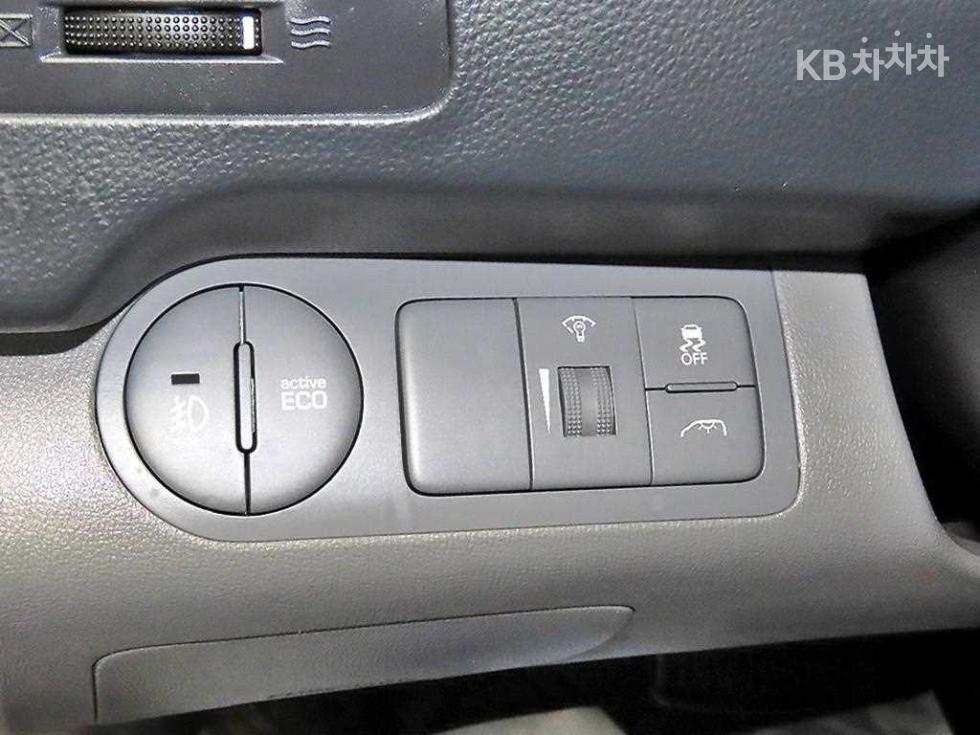 Hyundai Starex — miniaturë 14
