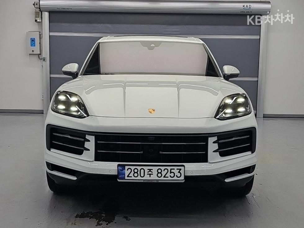 Porsche Cayenne — miniaturë 2