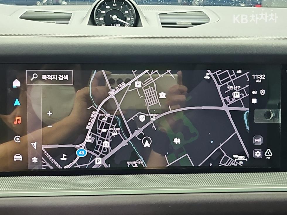 Porsche Cayenne — miniaturë 15