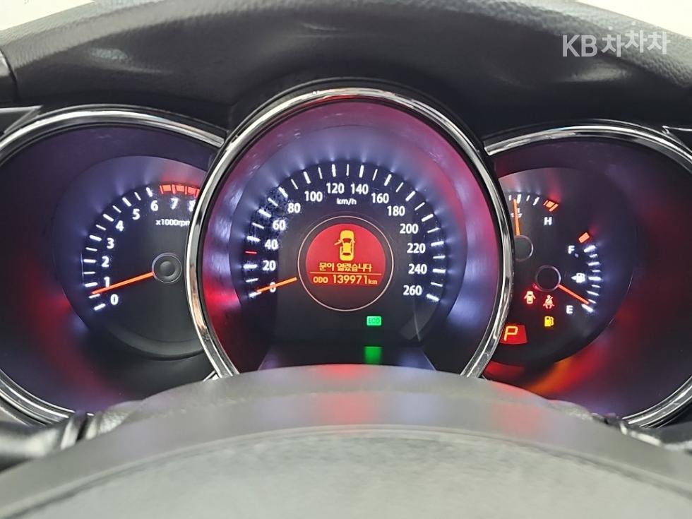 Kia K5 — miniaturë 6