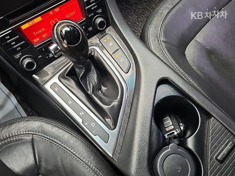 Kia K5 — miniaturë 8