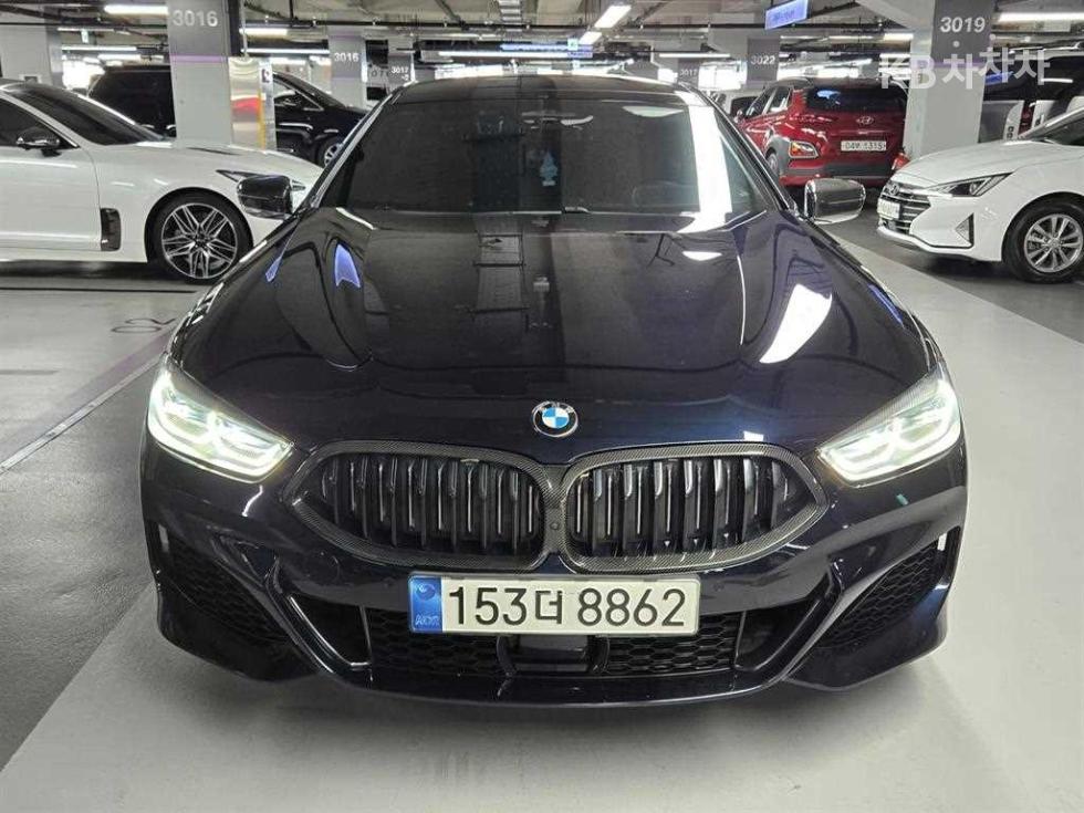 BMW 8-Series