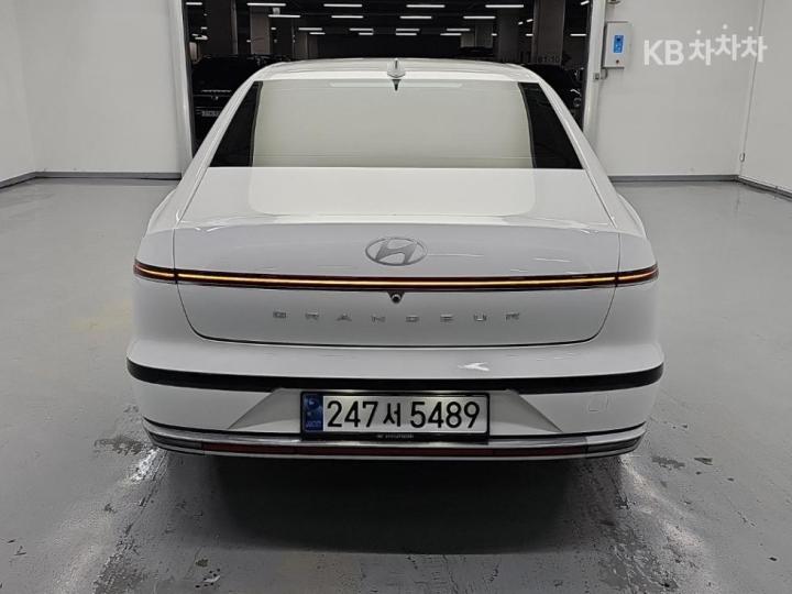 Hyundai Grandeur — miniaturë 3