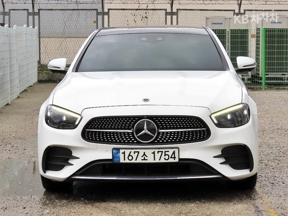 مرسيدس E-Class