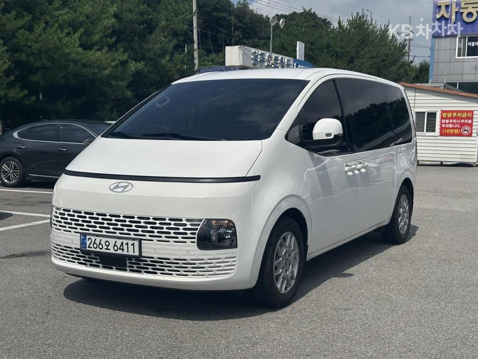 Hyundai Staria — miniaturë 2