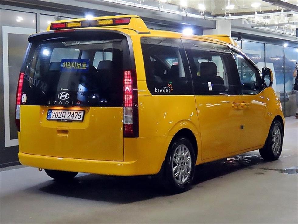 Hyundai Staria — miniaturë 4