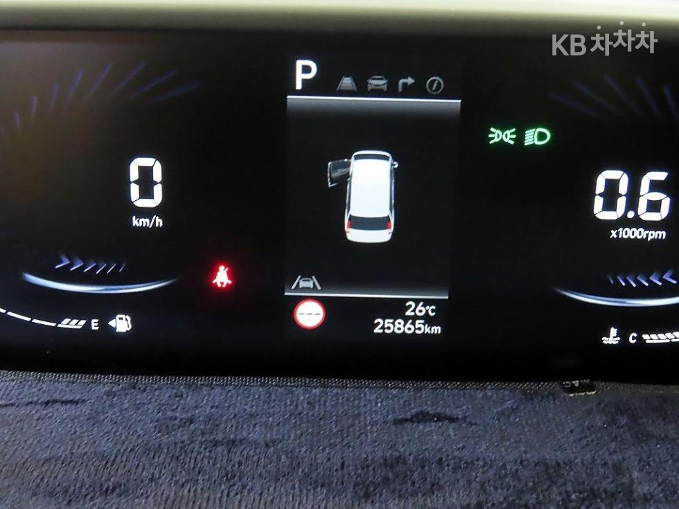 Hyundai Staria — miniaturë 10
