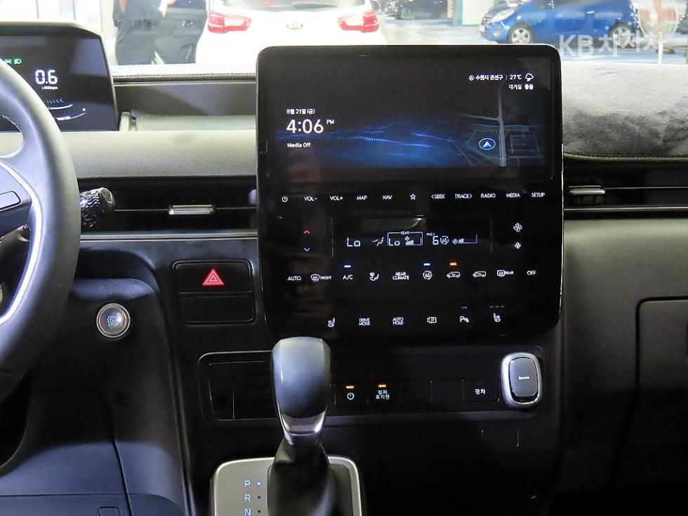 Hyundai Staria — miniaturë 12