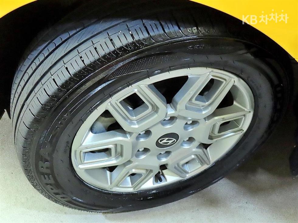 Hyundai Staria — miniaturë 20