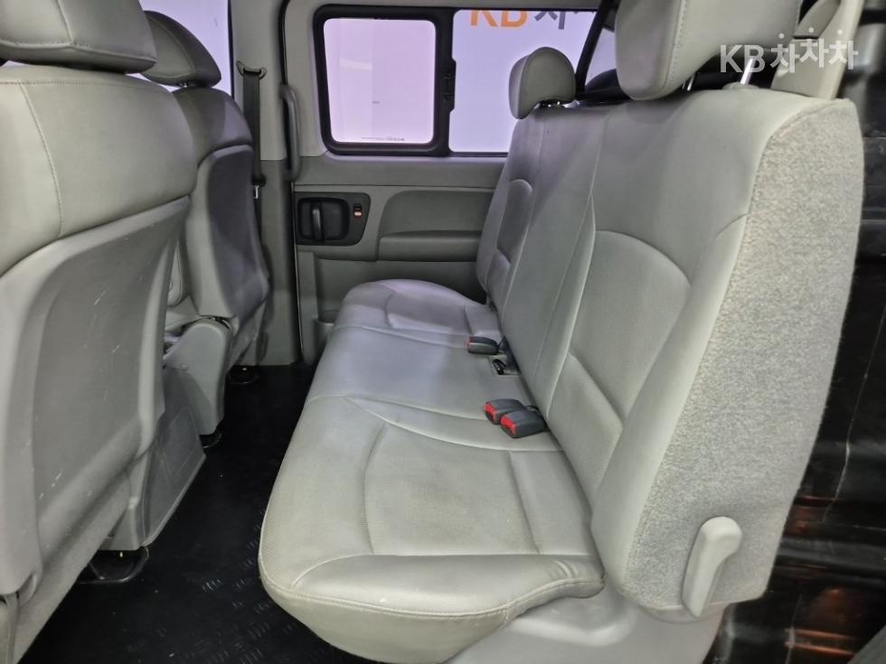 Hyundai Starex — miniaturë 12