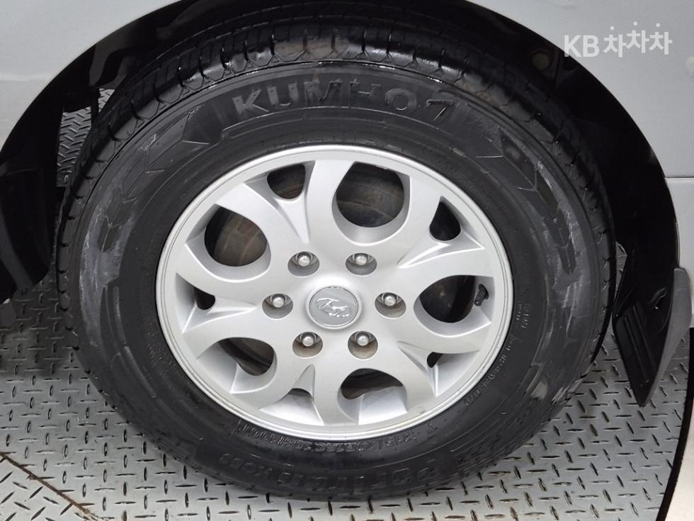 Hyundai Starex — miniaturë 20
